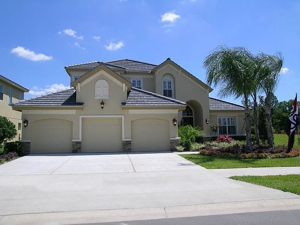 1st image of 1204 Tampa Dr