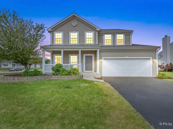 313 Market St, Genoa, IL 60135