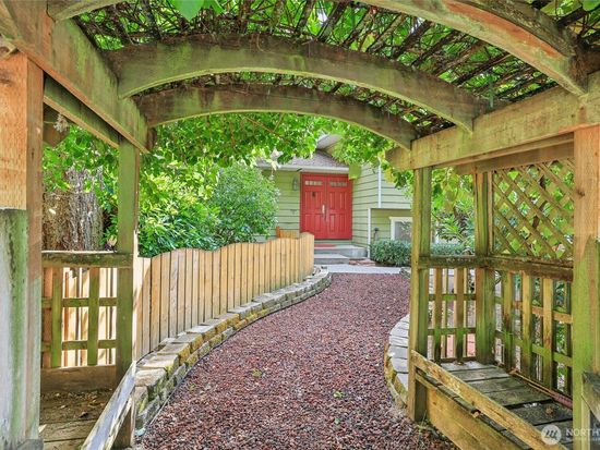 3124 198th Place SE, Bothell, WA 98012