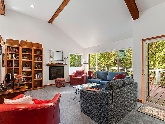 4th image of 600 Island Dr #4