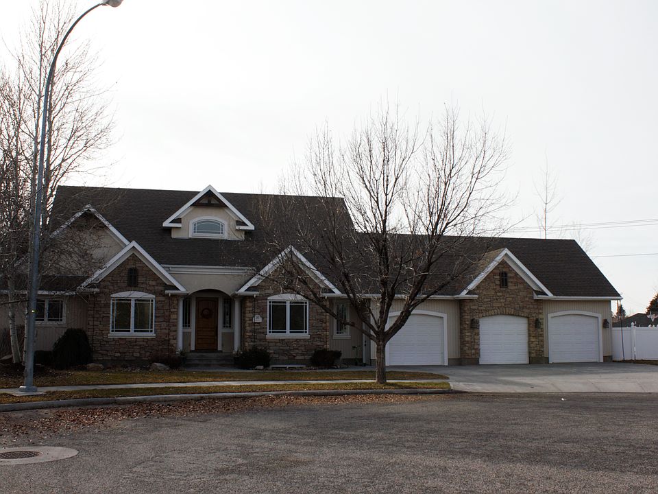 1st image of 253 Georgetown Ct