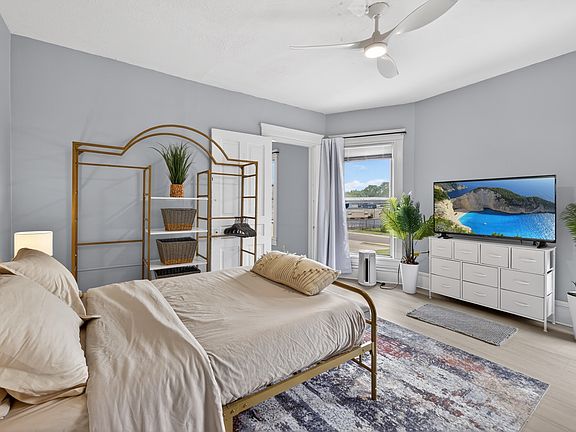 4th image of 24 N Union St APT 4