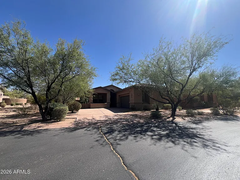 9506 E Mohawk Ln — Photo 3