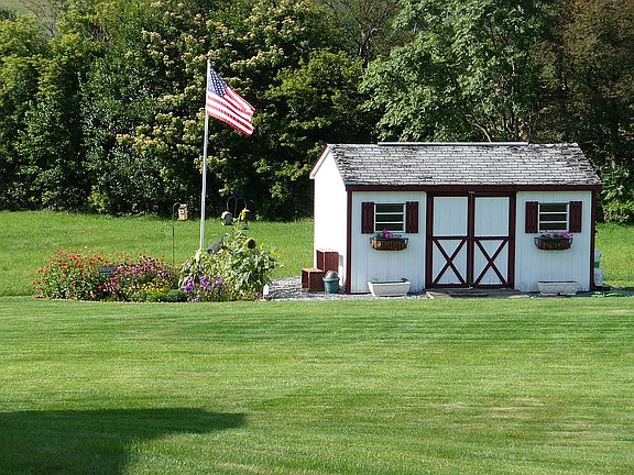 Shed