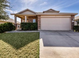 604 Lakemont Dr, Hutto, TX 78634