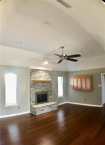 1st image of 1200 Private Road 722
