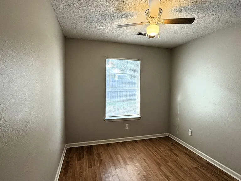 107 Sugar Bluff Ln NW — Photo 16