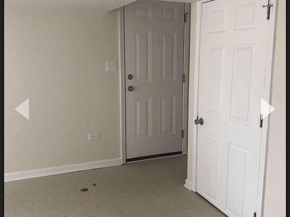 3rd image of 14635 Woodlawn Ave #0