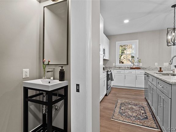 5th image of 3403 S St