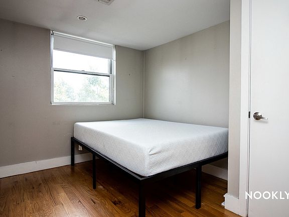 5th image of 322 Bond St #4G