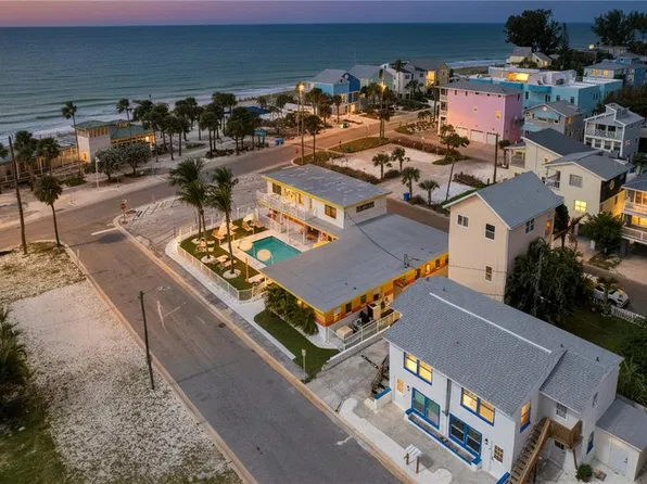 26 79th Ter, Treasure Island, FL 33706