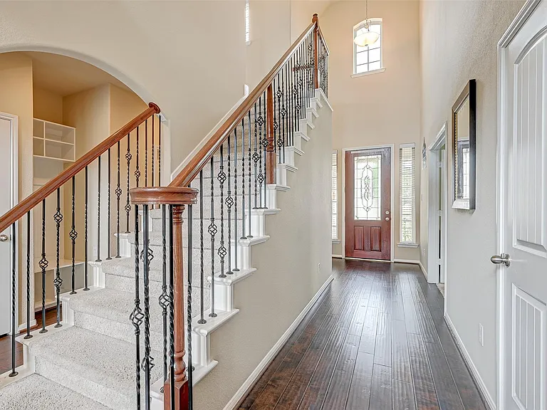 9526 Bonbrook Bend Ln — Photo 6