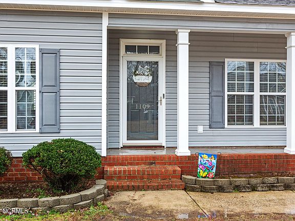 4th image of 1109 Bristolmoor Drive