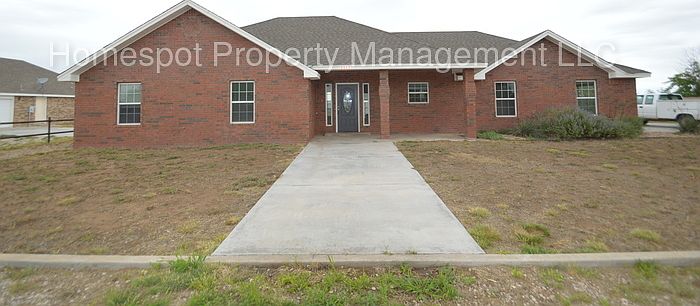 1st image of 1586 S Roosevelt Road 6