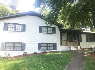 406 Falcon Ct, Woodstock, GA 30188