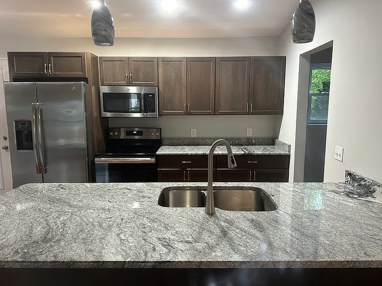 2408 Capistrano St — Photo 7