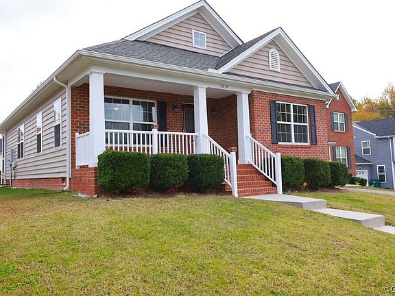 2nd image of 3013 Dillyn Ct
