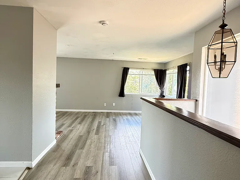 16795 Rolando Ave — Photo 3