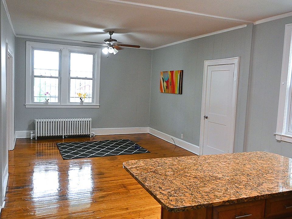 Open concept living, dining, kitchen