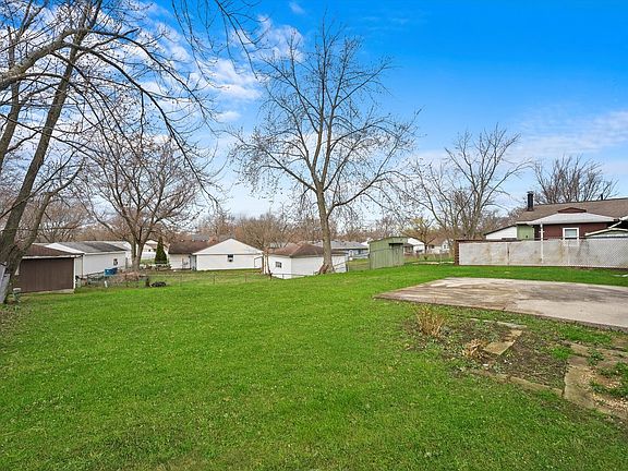 4th image of 22706 Brookwood Dr