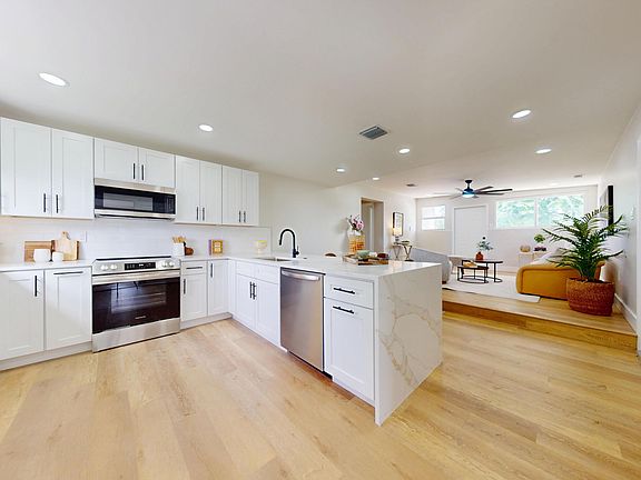 5th image of 440 Gull Court