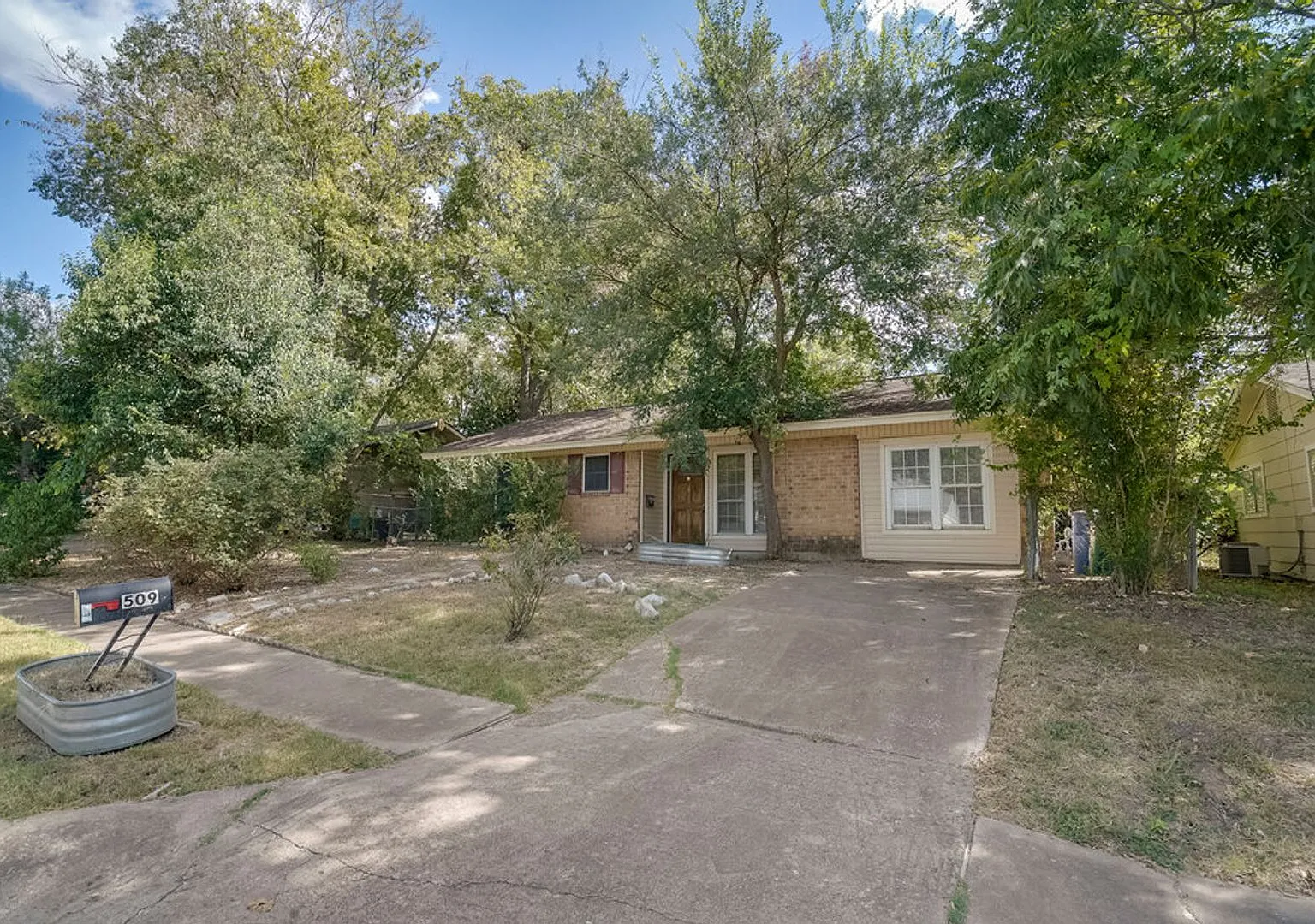 509 Treys Way, Austin, TX 78745 — Photo 1
