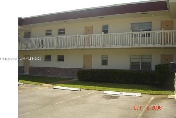 1st image of 4163 SW 67th Ave APT 111C