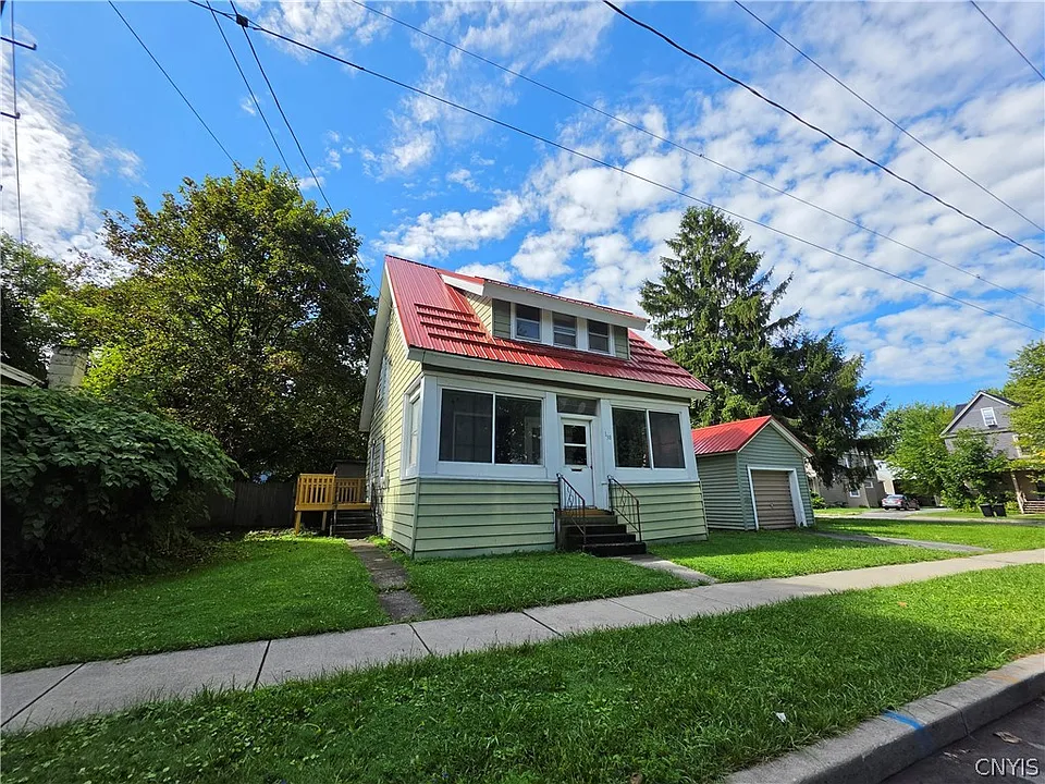 138 Saint Mary St