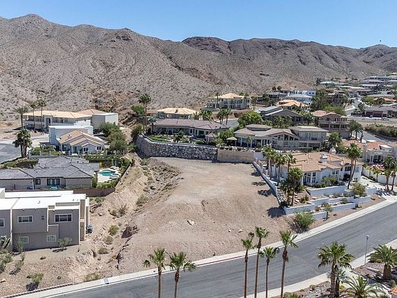 2nd image of 929 Vista Lago Way