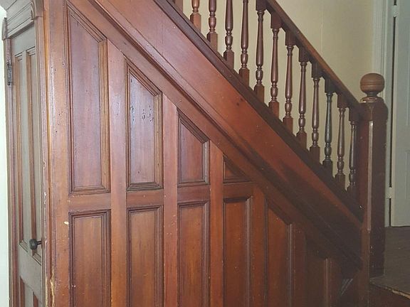 3rd image of 609 Grove St