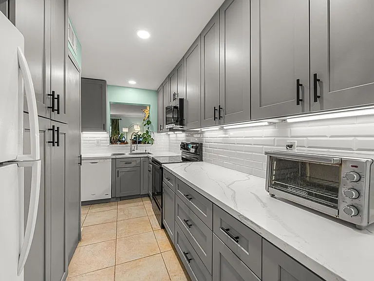 11515 Burdine St — Photo 10