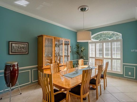 4th image of 905 Lake Sapphire Ln