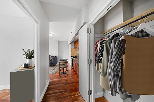 Rented by Vector New York, LLC | media 15