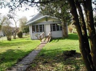 76265 Delena Rd, Rainier, OR 97048