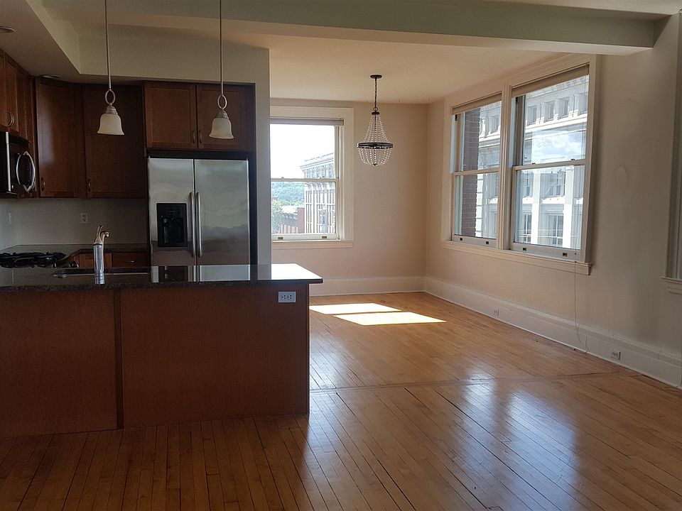 1st image of 65 3rd St #404