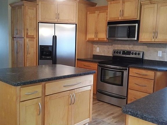 4th image of 10550 Carrousel Woods Dr