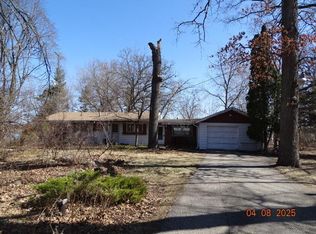 224 N River Rd, Endeavor, WI 53930