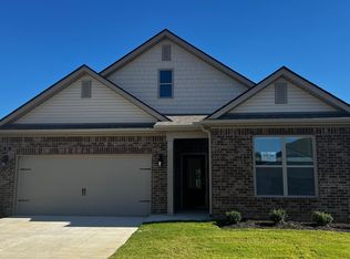 92 Ozark Dr, Byhalia, MS 38611