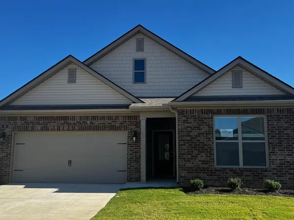 92 Ozark Dr, Byhalia, MS 38611