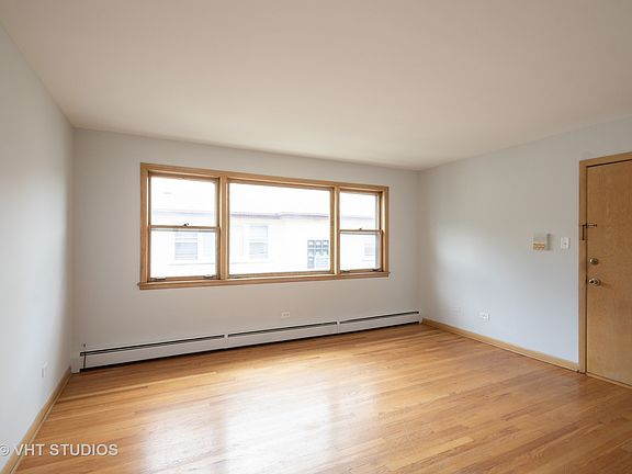 2nd image of 7418 N Harlem Ave #5