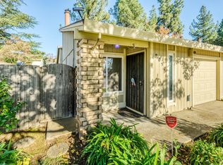 8057 La Riviera Dr, Sacramento, CA 95826