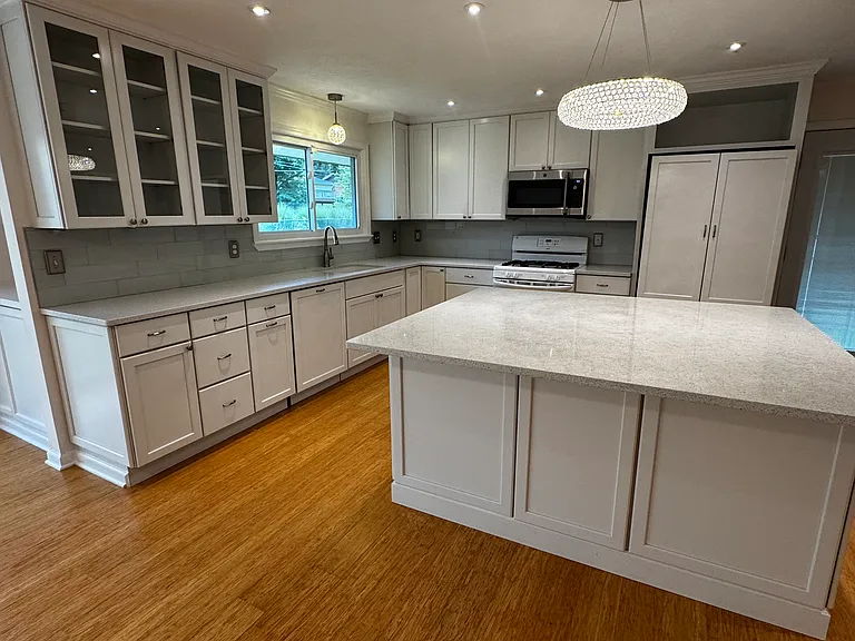 13153 Weatherfield Dr — Photo 8