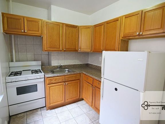 2nd image of 34-10 33rd St #1A