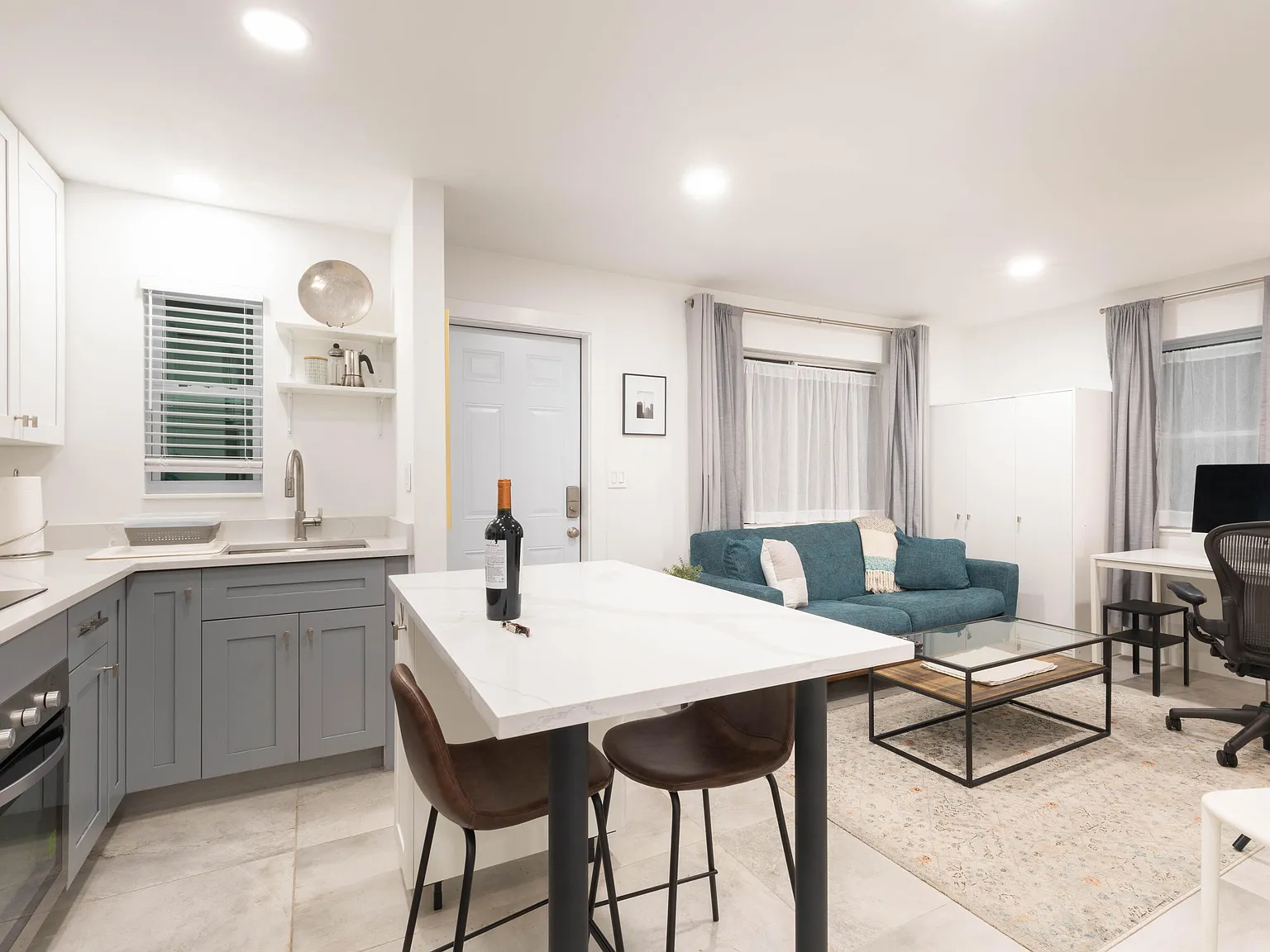 1 bed, 1.0 bath, 600 sqft, $2,200 — Photo 4