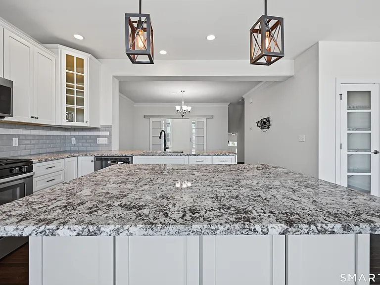 15 Moorland Dr #15 — Photo 7