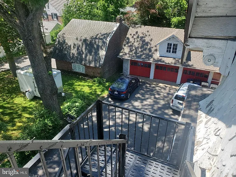 220 S Scott Ave #3 — Photo 16