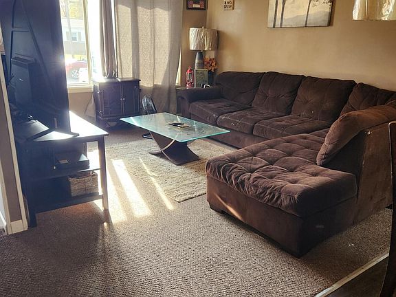 2nd image of 3490 Max Paulsen Dr