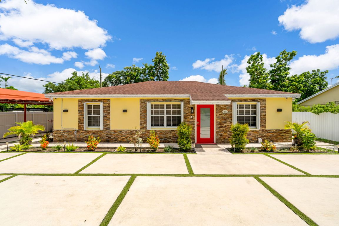 1-web-or-mls-302nw100th-3