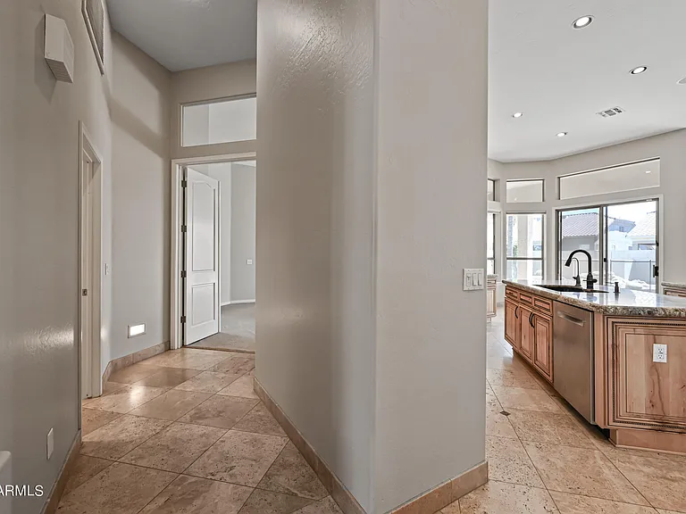 6057 E Campo Bello Dr — Photo 16