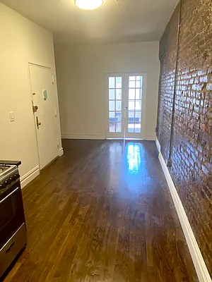 Rented by MOTION New York | media 12